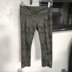 lululemon athletica Camouflage Leggings - Green